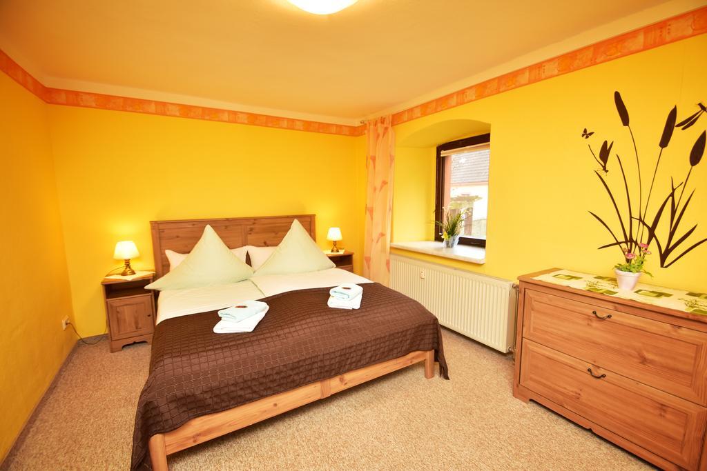 Landhotel Zur Guten Einkehr Grubschütz Esterno foto