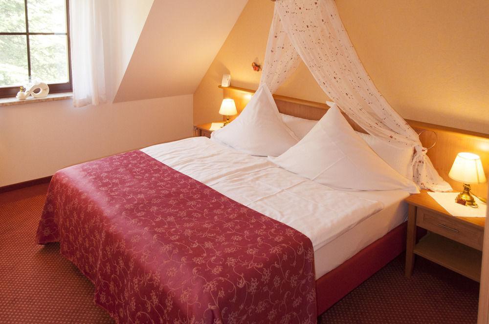 Landhotel Zur Guten Einkehr Grubschütz Esterno foto